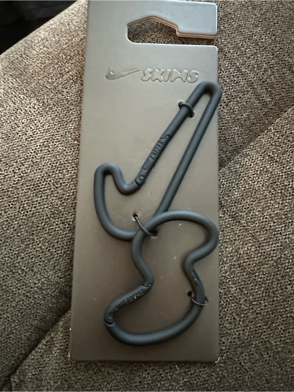 NikeSKIMS
Women's Carabiner Set